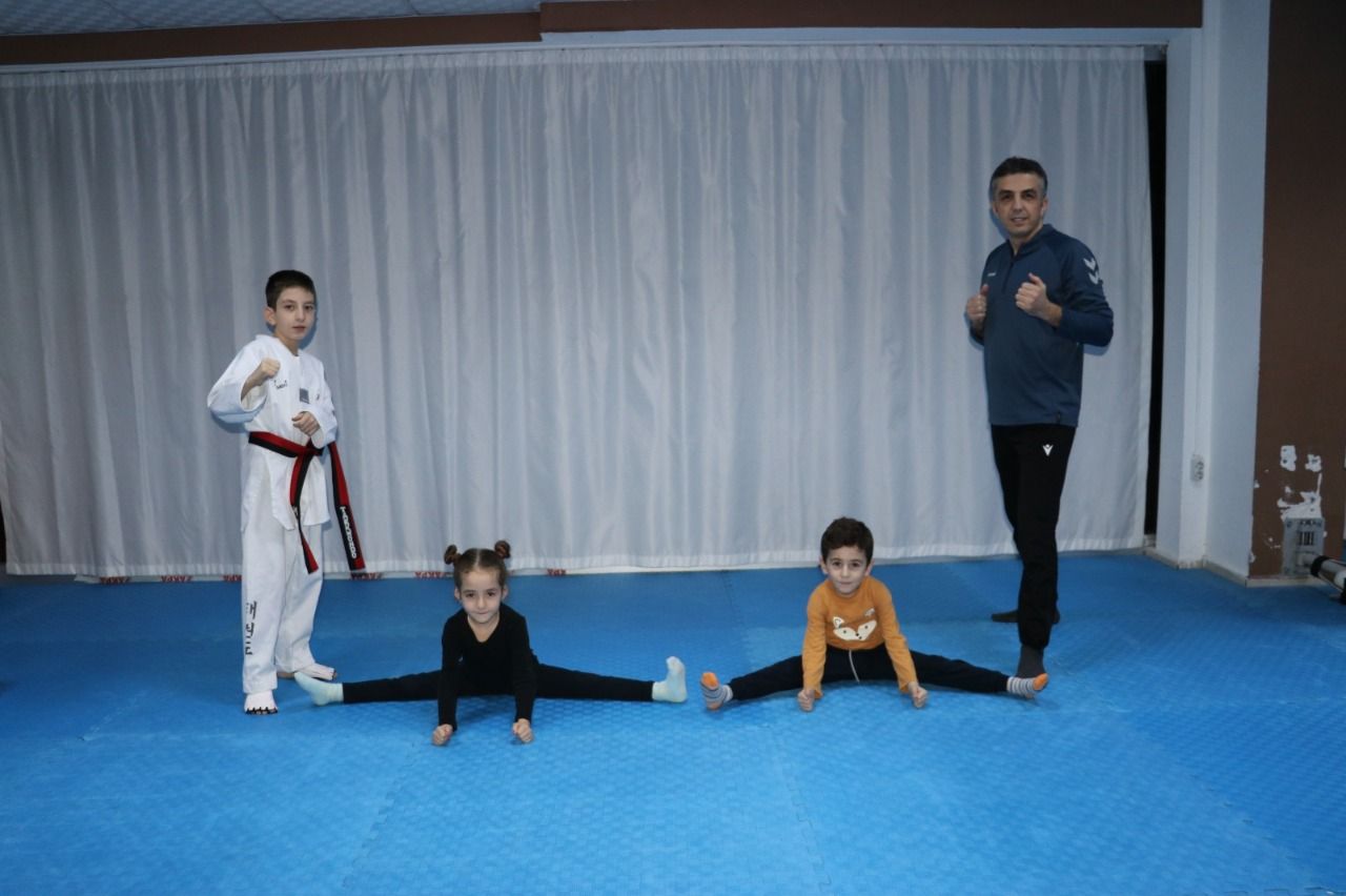 Amasya’da Spora Çocuklarının İlhamı: Hakan Ergül 40’ından Sonra Tekvando Tutkusuyla Tanıştı
