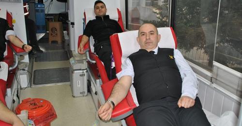 Jandarma, Kan Bağışına Tam Destek Verdi