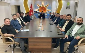 AK Parti Amasya’da Saha Çalışmalarını Sürdürerek Halkın Yanında
