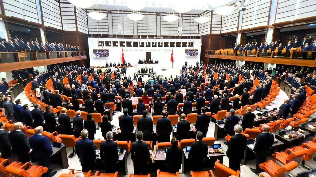 Meclisin gündeminde af mı var ? 40 Bin Kişi Serbest Kalabilir
