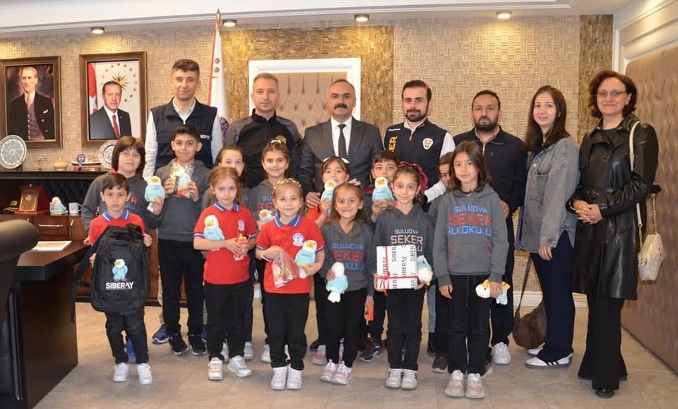 Klavyenin Arkasında Değil, Dostunun Yanında Ol!” Temalı Yarışma