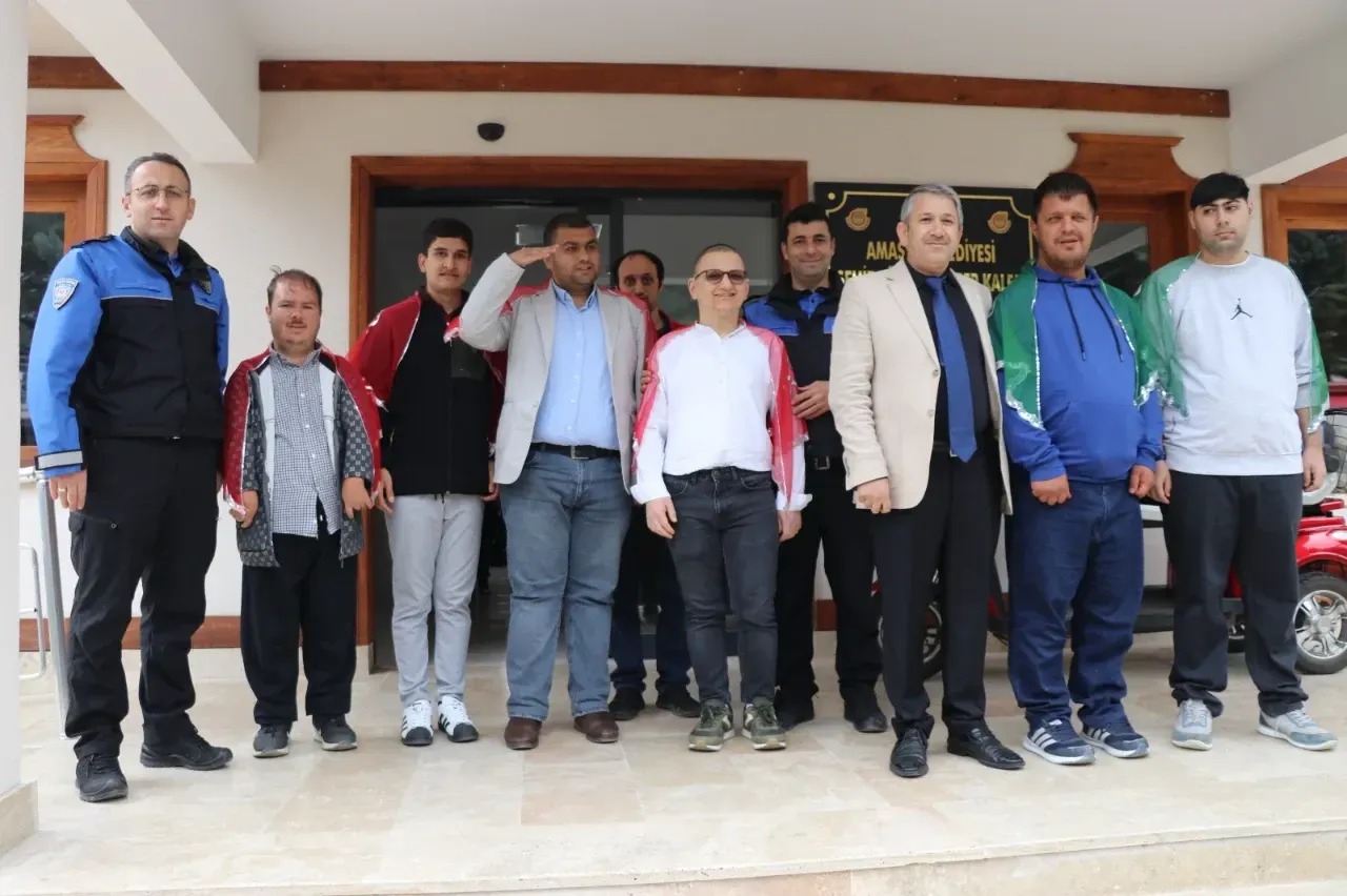 Engelliler Haftası Etkinliklerinde Temsili Askerlik Coşkusu